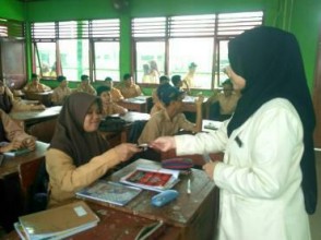 Kegiatan Magang Mahasiswa S1 Ilmu Gizi di SMPN 18 Tangerang