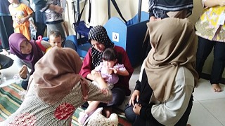 Pelatihan Pertolongan Pertama Pada Bayi dan Anak Tersedak Di Posyandu Mawar, Limo Depok