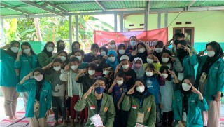 Kesmas Mengajar (KEJAR) “Anak Indonesia Cerdas Berliterasi demi Generasi Berprestasi”
