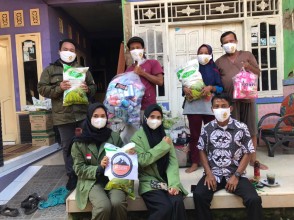 KSM Batavia Mendistribusikan Bantuan Untuk Bencana Alam Subang