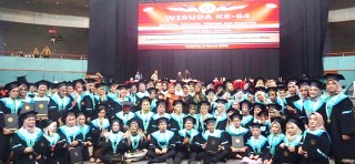 Wisuda ke 64 Lulusan Unggul Beridentitas Bela Negara untuk Indonesia Maju