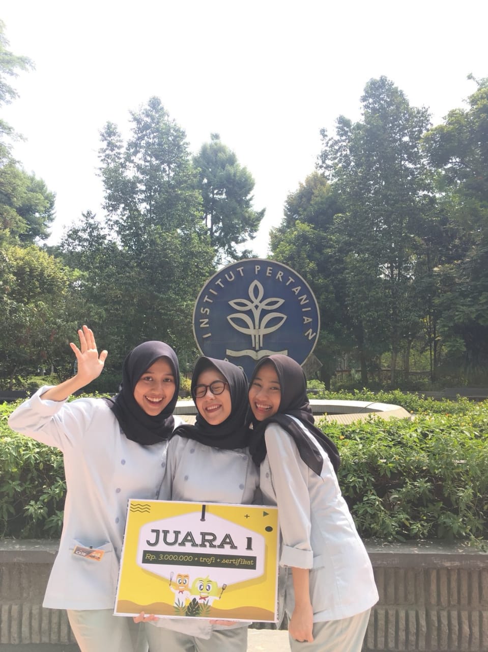 WhatsApp_Image_2018-09-09_at_3.56.41_PM.jpeg WhatsApp_Image_2018-09-09_at_3.56.41_PM.jpeg