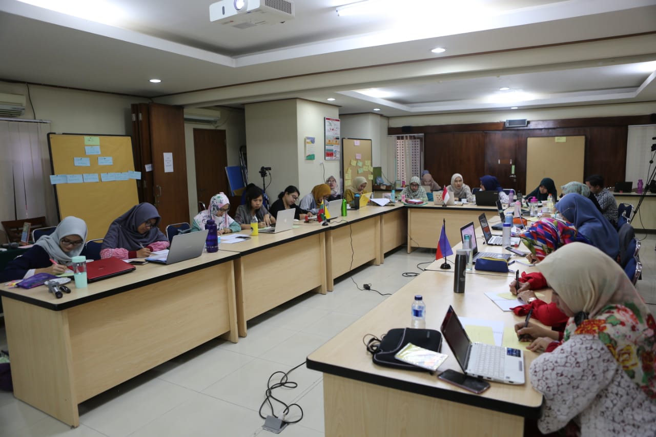 WhatsApp_Image_2019-04-10_at_10.26.38_AM.jpeg WhatsApp_Image_2019-04-10_at_10.26.38_AM.jpeg