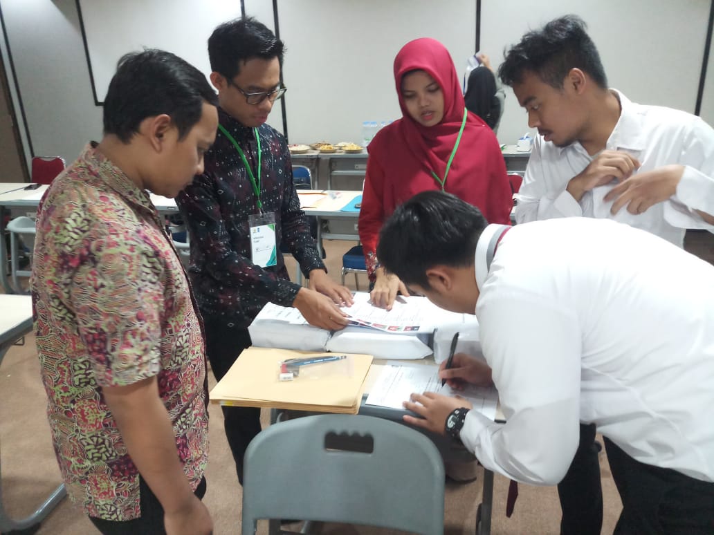 WhatsApp_Image_2019-10-02_at_10.54.42.jpeg WhatsApp_Image_2019-10-02_at_10.54.42.jpeg