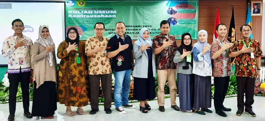 kuliah_umum_KWH.jpg kuliah_umum_KWH.jpg