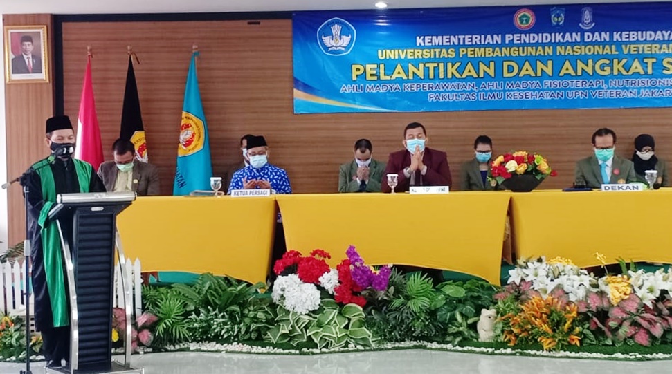 Angkatsumpah5.jpeg Angkatsumpah5.jpeg