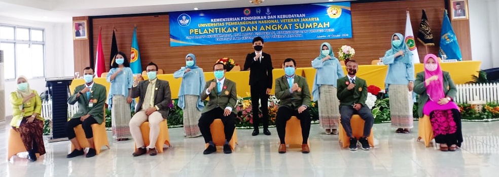 Angkatsumpah6.jpeg Angkatsumpah6.jpeg