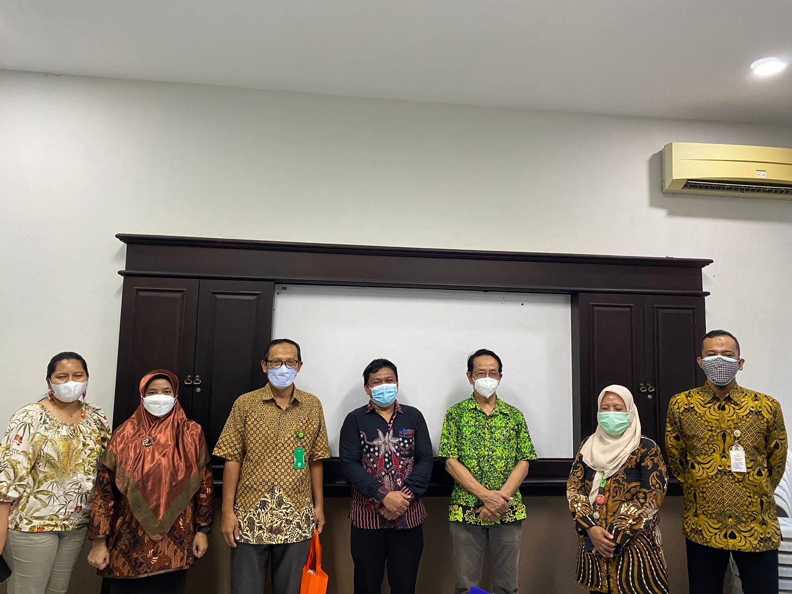 WhatsApp_Image_2021-08-27_at_19.31.05.jpeg WhatsApp_Image_2021-08-27_at_19.31.05.jpeg