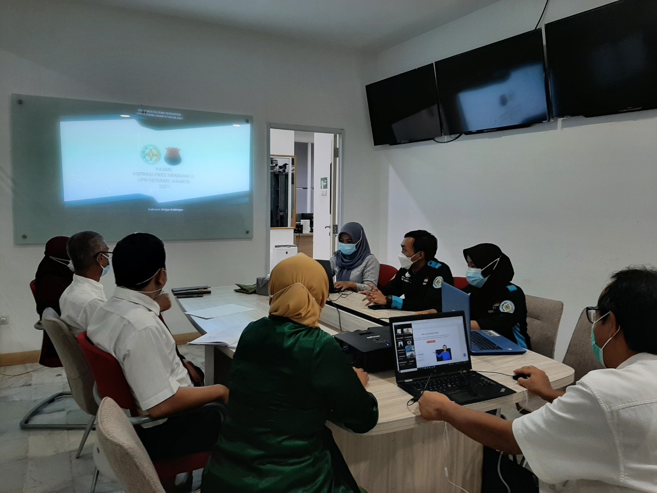 WhatsApp_Image_2021-10-27_at_14.45.06.jpeg WhatsApp_Image_2021-10-27_at_14.45.06.jpeg