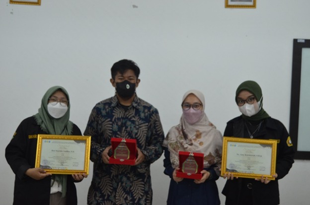 WhatsApp_Image_2022-10-26_at_09.29.45.jpeg WhatsApp_Image_2022-10-26_at_09.29.45.jpeg