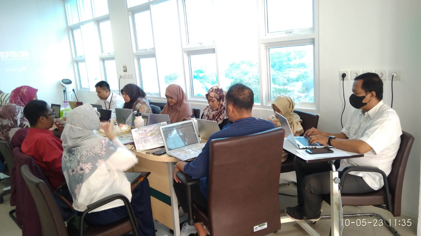 WhatsApp_Image_2023-05-13_at_11.20.46.jpeg WhatsApp_Image_2023-05-13_at_11.20.46.jpeg