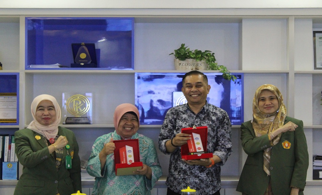 WhatsApp_Image_2025-04-23_at_14.06.21.jpeg WhatsApp_Image_2025-04-23_at_14.06.21.jpeg